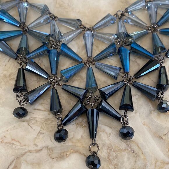 Blue Glass Bib Necklace Crystal Sparkle Star Pattern - Picture 6 of 6